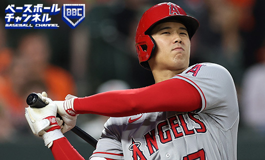 打席に立つロサンゼルス・エンゼルスの大谷翔平