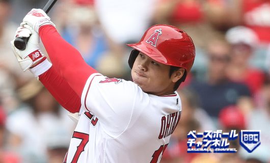 ピッツバーグ・パイレーツ戦に「2番・指名打者（DH）」で出場し、第36号ソロホームランを放つロサンゼルス・エンゼルスの大谷翔平選手