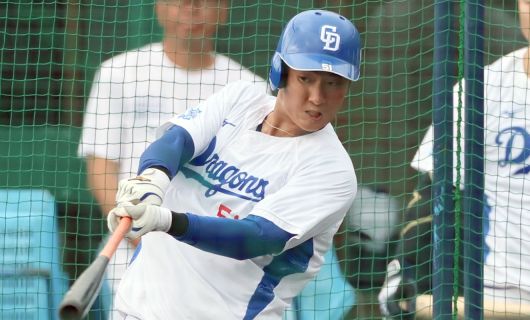 中日・上林誠知