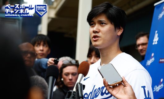ロサンゼルス・ドジャースのファンフェスタに登場する大谷翔平選手