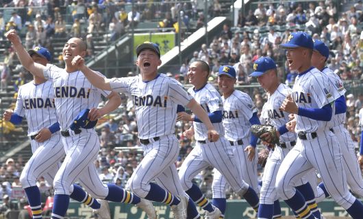 センバツ甲子園2024　健大高崎ナイン