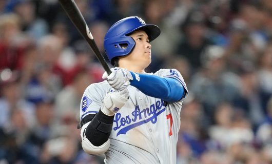 ワシントン・ナショナルズ戦に「2番・指名打者（DH）」でスタメン出場し、第6号ソロ本塁打を放つロサンゼルス・ドジャースの大谷翔平選手