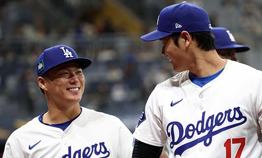 ドジャースの山本由伸と大谷翔平