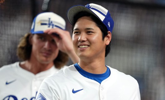 オールスターゲーム前日のホームランダービーを観戦するロサンゼルス・ドジャースの大谷翔平選手